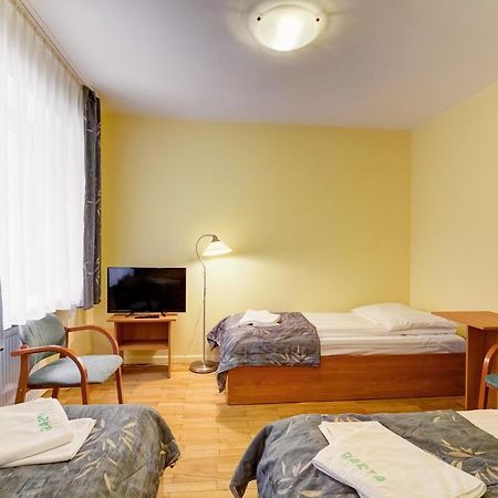 Osrodek Wypoczynkowy Barta Hotell Tylicz Exteriör bild