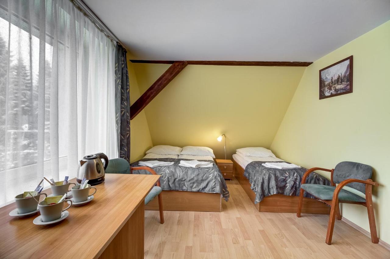 Osrodek Wypoczynkowy Barta Hotell Tylicz Exteriör bild