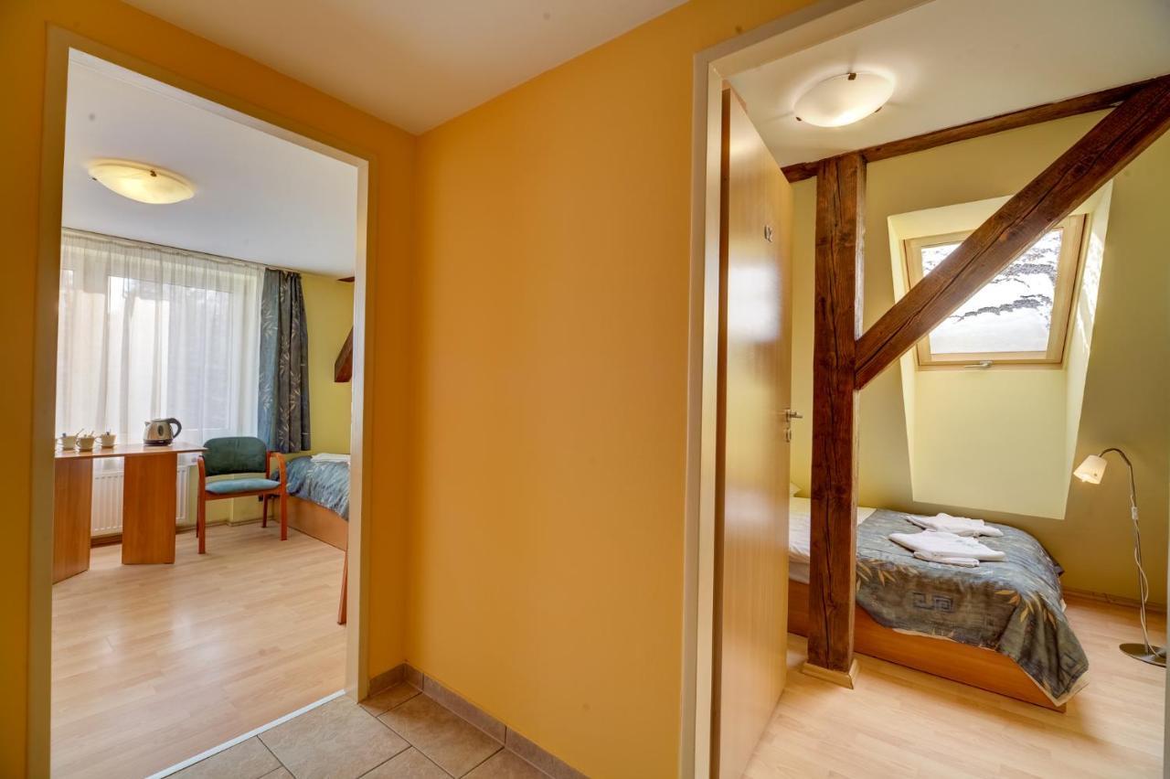 Osrodek Wypoczynkowy Barta Hotell Tylicz Exteriör bild