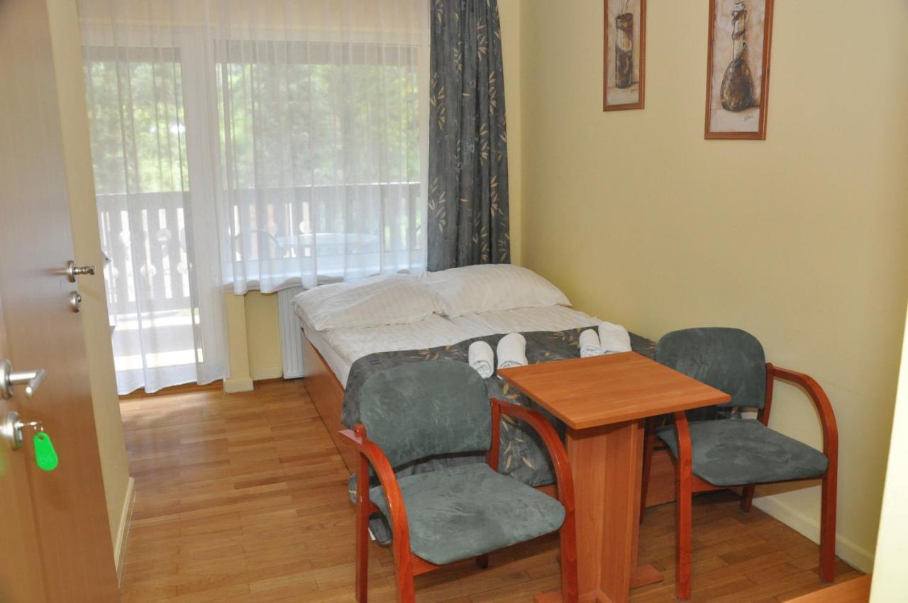 Osrodek Wypoczynkowy Barta Hotell Tylicz Exteriör bild